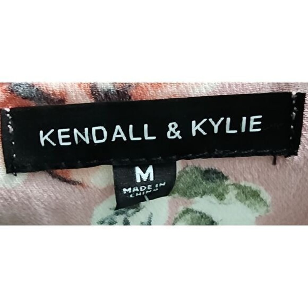 Kendall & Kylie Floral Halter Romper Open Back Sleeveless Pink Size Medium - Picture 4 of 5